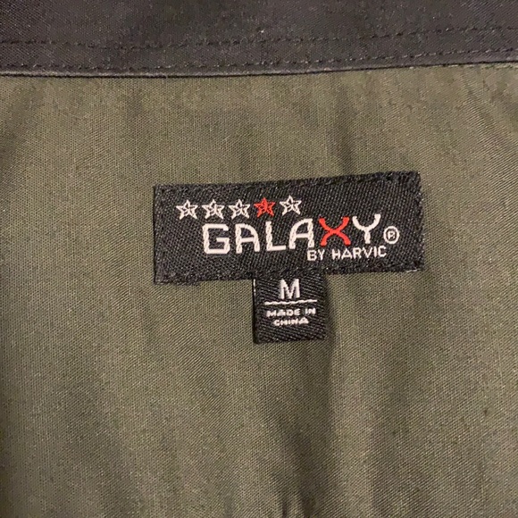 Men’s Button Down - Picture 4 of 5